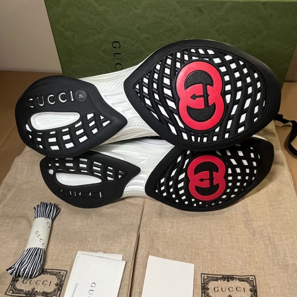 Authentic Gucci Run Mesh Women’s Sneakers size 40 - Picture 8 of 11